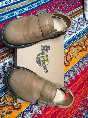 Dr. Martens Tan Leather “Jorge II Savannah Tan” with Yellow Stitching